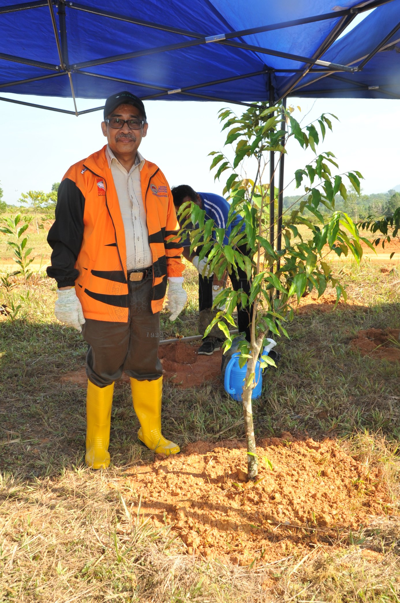 PRO 14 48 KARAS PRO 6689